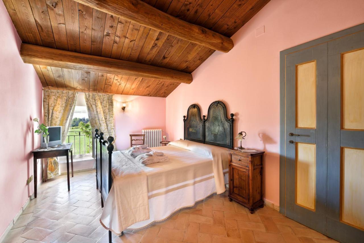 Villa Collepere Country House マテーリカ エクステリア 写真